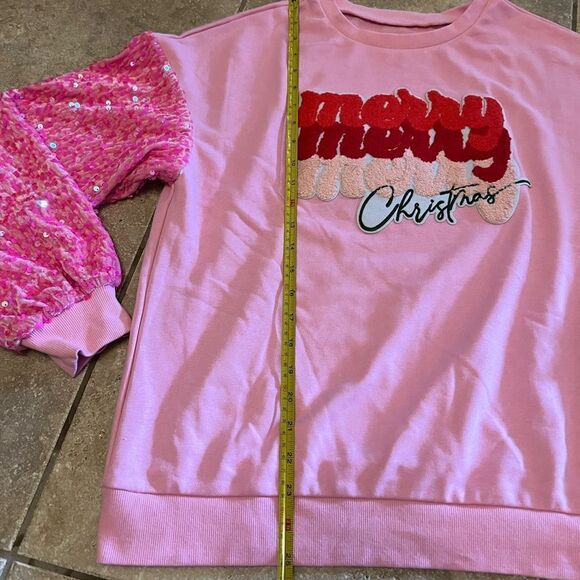 Merry Christmas sweatsh size medium NWOT - Picture 5 of 8